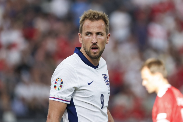 2026世界杯投注-英格兰国家队官方：凯恩训练中受小伤，作为预防性措施不出战日本